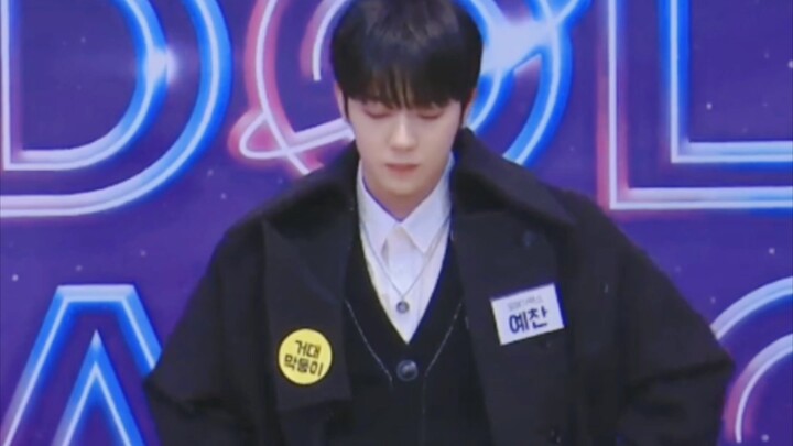 [Shin Ye-chan / omegax] The youngest member’s dance frame looks so good—dynamic yet controlled, and 