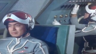 The combined fighter that I loved as a child more than 20 years ago... actually has a Chinese limite