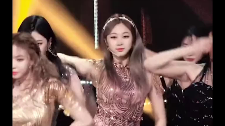 【aespa】โชว์เพลงพร้อมปฏิสัมพันธ์ฮาๆ ฮเยรีน่ารักเกินต้านมาก!