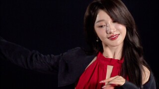 还记得《创造营2020》的姜贞羽嘛？ 姜贞羽、胡连馨一起跳弥渡山歌舞真的是舞艺高强！好棒好棒！！