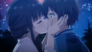 Kakak tirinya mantan sendiri gimana ngga langsung dikiss😅