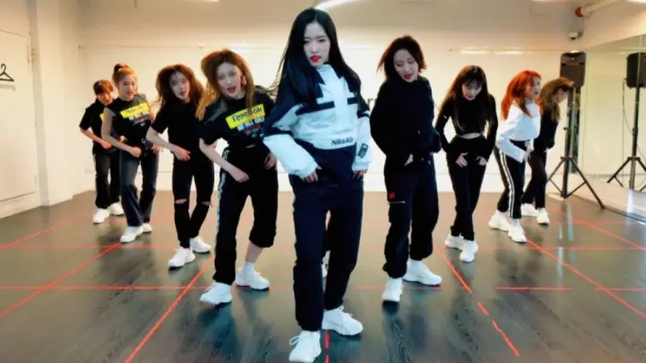 This month's girl's "So what" dance practice room is open
