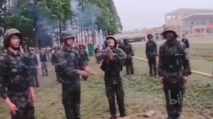 这8秒之后我隔着屏幕都感觉腿软