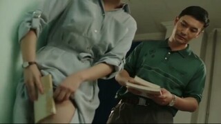 [Movie] Mỹ nữ trộm sách của thư viện, giấu vào váy mang đi!