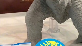 Assembled Godzilla is here too! With skeleton!