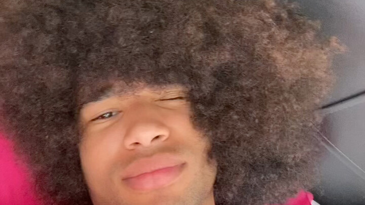 Happy weekend! Here are my steps for caring for my afro.