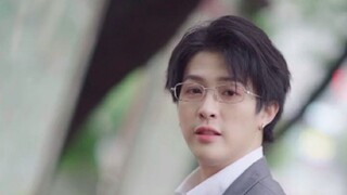 Có người trông giống Xinyi xuất hiện à? ! Mục đích của cô ấy là gì?