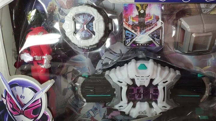 "Star Play" Masked Warrior Zi-O Belt Review - Demon King Pirate Review