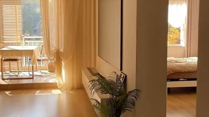 I won't step into the pitfalls of renovation because I'm lazy and poor.