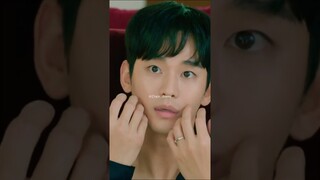 You did sleep well man😂🤣#kdrama #shorts #funny #kimjiwon #kimsoohyun #queenoftears #ytshorts