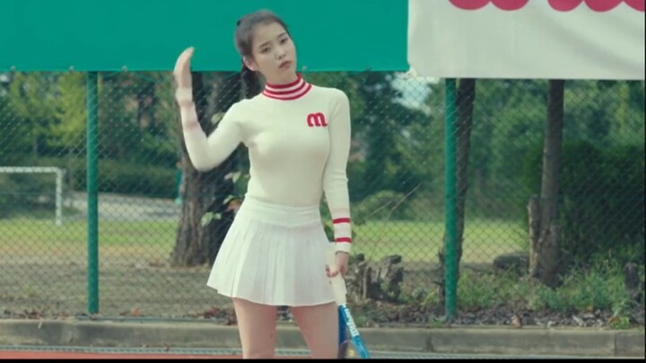 ช่างเป็นจริงอย่างที่ว่า สาวสวยเหงื่อไหลยังหวานเลย!