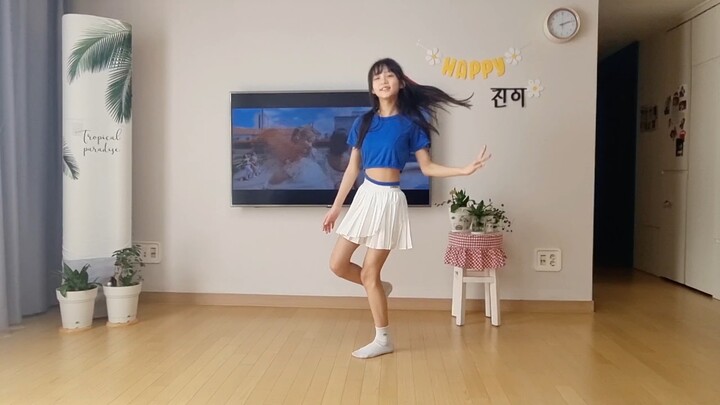 Tari cover KPOP oleh siswi kelas 4 SD: KISS OF LIFE - 'Sticky'