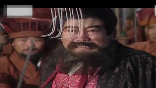 The Fang Tian Hua Ji is used to stab my godfather!