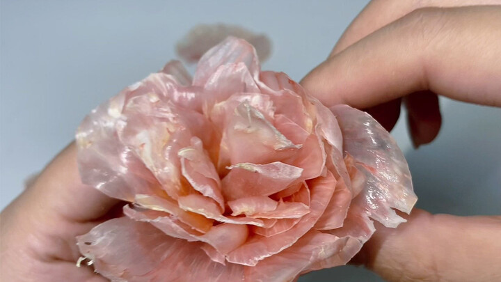 Making a Rose Using Shaddock Peels