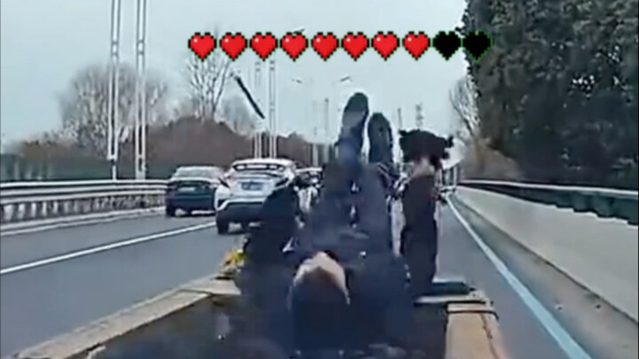 挑战憋笑《换座位》