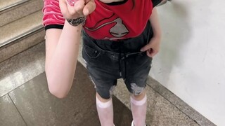 【صور سريعة من إنستغرام لنينغ ييزوو】 "أنا أعيد استعادة حسابي على بوبو لأنني غيرت هاتفي، يرجى الانتظار