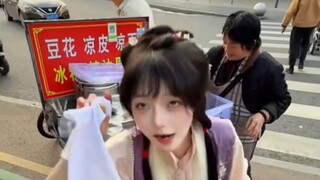 Tôi không thể dựng gian hàng vì không nhịn được cười!