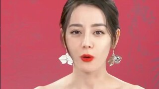 [Dilraba Clarins Live Broadcast] รวมฉากต่อสู้กันสามฉาก เกิดอะไรขึ้นกับมือของรีบา? ทำไมแดงจัง? -