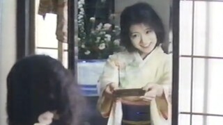 The pure goddess of Showa [Akina Nakamori] starred in a Meiji chocolate commercial again 37 years la