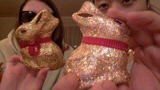 ASMR EATING SOUNDS - Lindt Gold Chocolate & Glitter Bunny