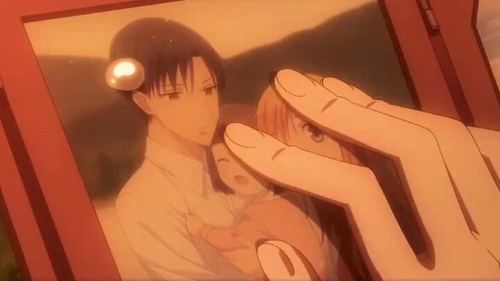 การปรากฏตัวของชายคนนี้และการให้กำเนิดลูกสาวของเธอช่วยชีวิตเธอไว้สองครั้ง