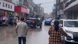 一开始还以为只是一个新手司机