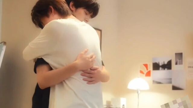 why am I crying too😭