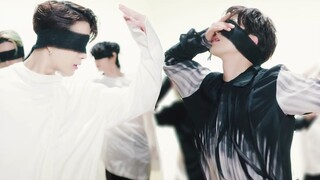 【GOT7】绝了！全员蒙眼走位！AURA超清惊艳舞蹈版MV～