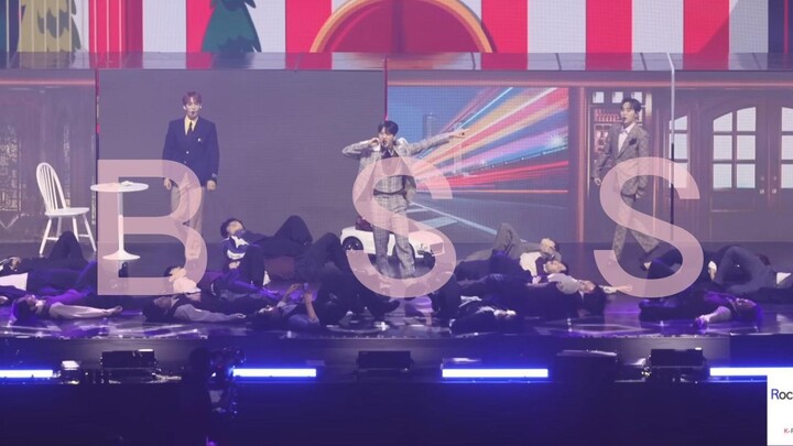 This perspective captures the artists’ reactions, KARA’s cheering, and all the creative stage elemen