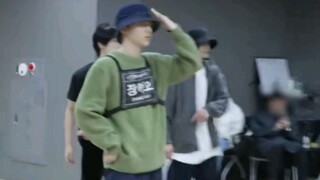 章昊私底下真的很冷 很帅