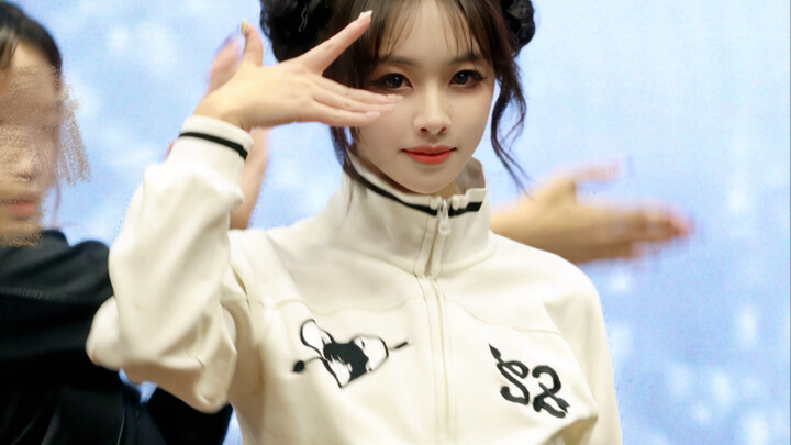 【جامعة نخبة 985 للبنات】لدي أيضًا مسرحي الخاص في نهاية العام - FOCUS