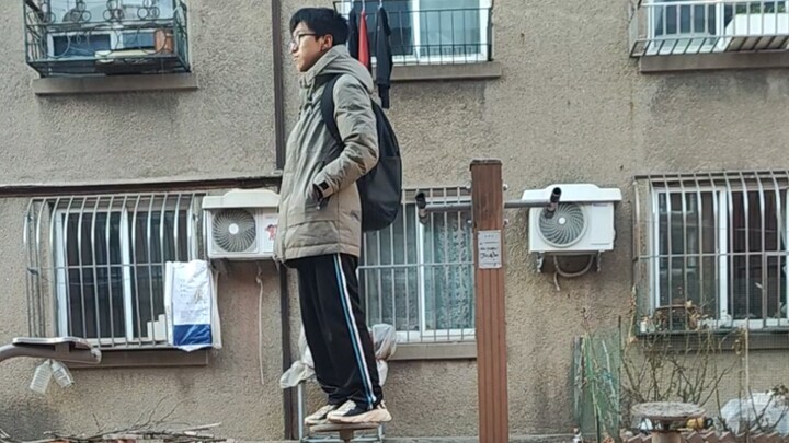 High School Students’ Saturday After-School Spin-Off in 5 Minutes