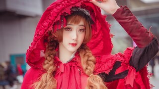 Serigala CP25 berubah menjadi Little Red Riding Hood