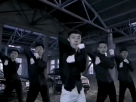 青海摇，但是刀p2024