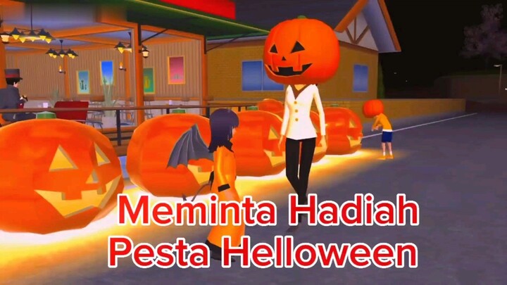 Yuta and Mio Minta Hadiah Helloween