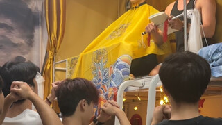 宿舍长万岁万岁万万岁