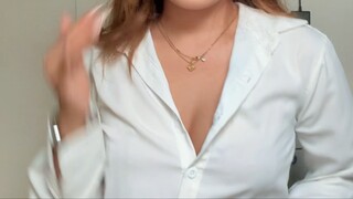 Ariana Grande????