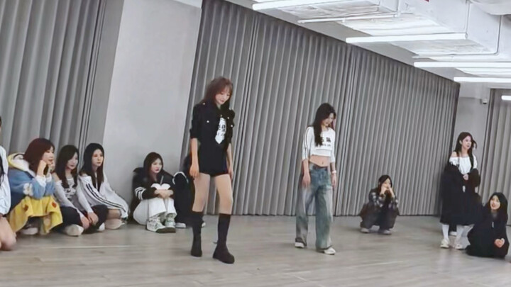 SNH48 1&1 Project: Head-Turning Live Performance!!!