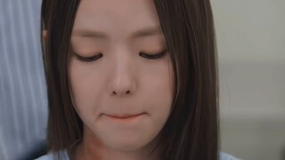 The male lead is so hot that the cat can't sleep