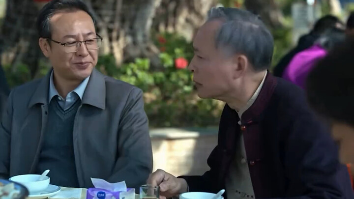 Xiaolong’s One and Only Betrayal of Qiang Ge [Helmet]