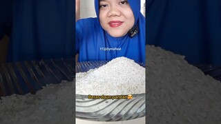 DYMA |ASMR RAW RICE EATING |Makan Beras | asmrrawriceeating| #asmrsounds  #asmr #shorts #mukbang