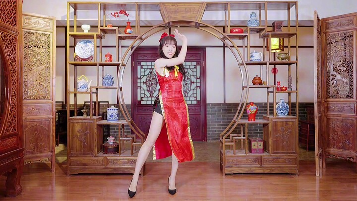 Cheongsam Beauty ~ Fallen Flower Love