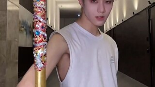 身上没点武功怎么成为孙悟空！【陈冠叡】SEVENTEEN - 孙悟空 片段