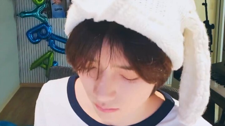 คำพูดฟินๆ บางอย่าง (๐॔˃̶ᗜ˂̶๐॓)