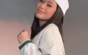 ที่บ้านเธอมีแก้วกี่ใบ เราจะได้เทใจให้หมดเลย