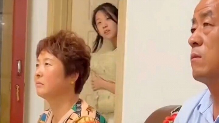 A roundup of iconic “marriage-shaming” moments—when did the wedding pressure start for you?