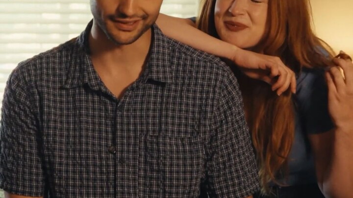 When Your Toxic Boyfriend Absolutely Refuses to Break Up with You