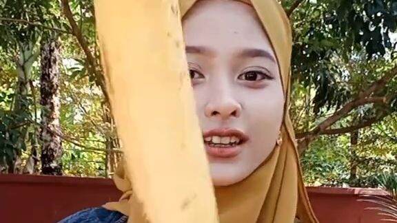 pisang over size