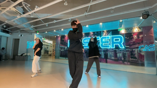 First jump of 2023! Rehab jump, so chill 🥶