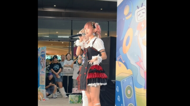 【ถ่ายสดเต้นคอสเพลย์】ดีจังเลย เป็นอาจารย์ซีไป๋😭【1.10 เฉิงตูได้เยวี่ยเฉิง สถานีที่สองของโครงการแฟลชม็อ